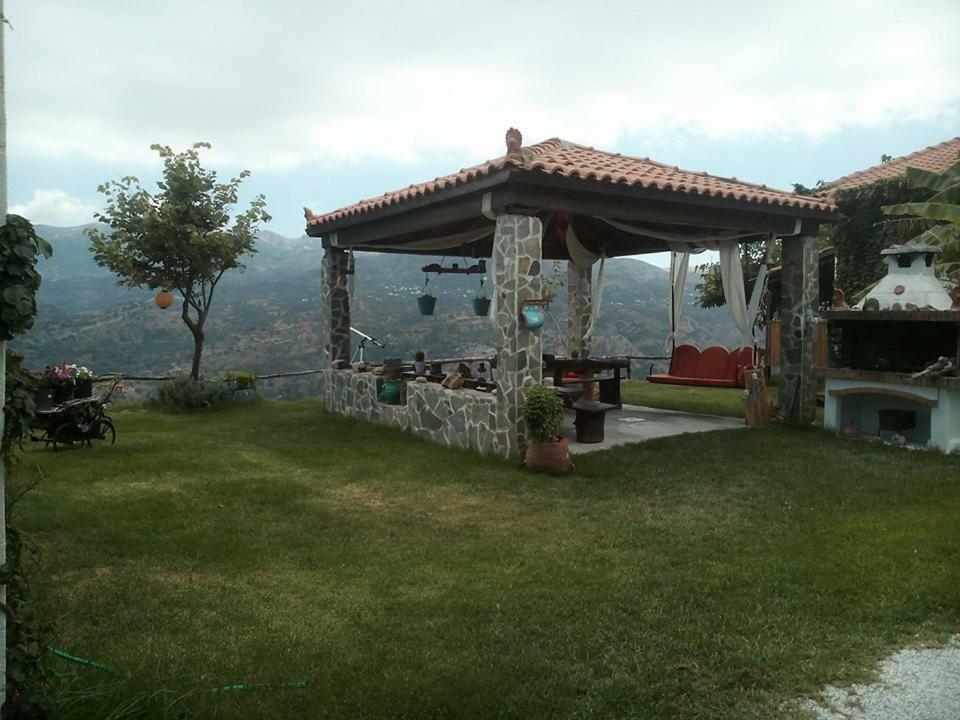 エヴディロスPanoramma Hause, Kampos Evdilou,Ikariaアパートメント エクステリア 写真