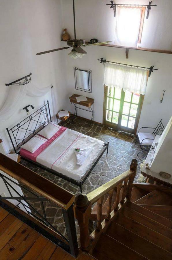 エヴディロスPanoramma Hause, Kampos Evdilou,Ikariaアパートメント エクステリア 写真